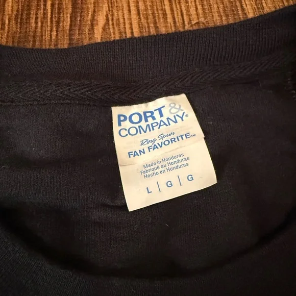 Brooklyn New York Black Sweatshirt | L - Picture 4 of 11